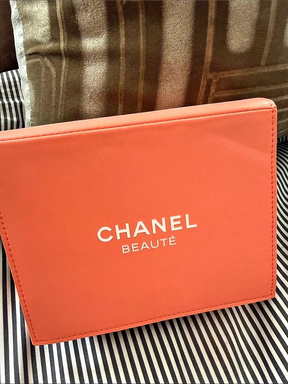 Chanel Beaute Coral Cosmetic Pouch Orange - Chanel beauty! with magnetic closure